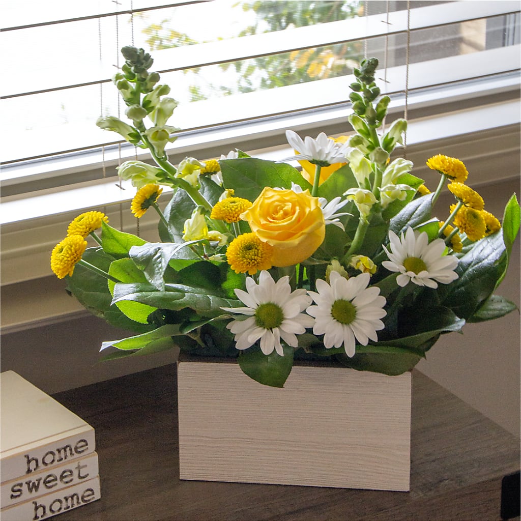 Sun Salutation Box Bouquet – Flowers By Sue, Bullard TX
