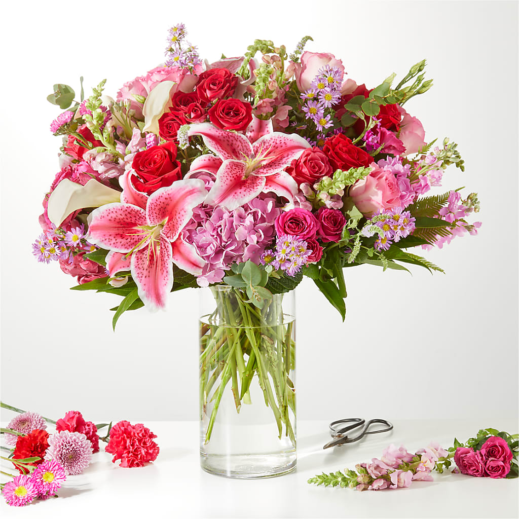 Swooning Over You - A Luxury Florist Original – Flowers By Sue, Bullard TX