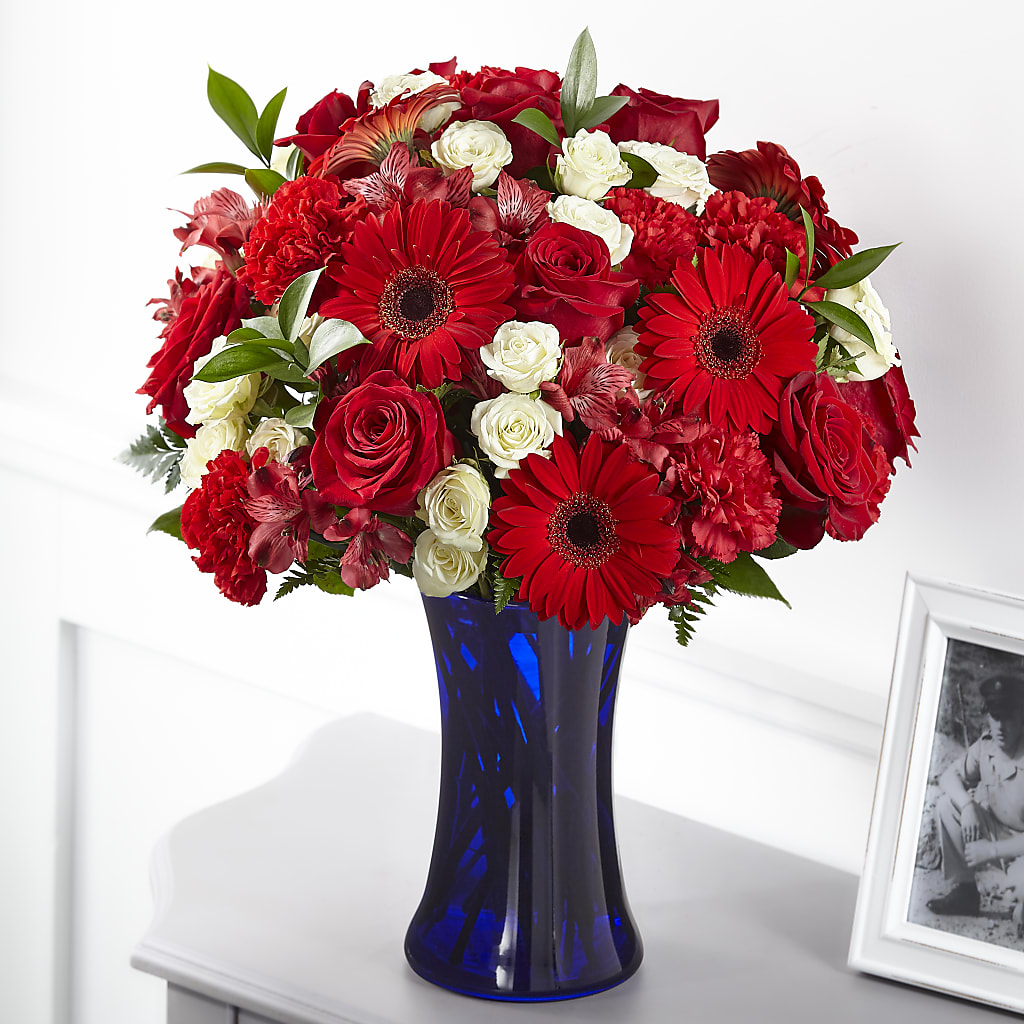 Hearts Embrace Bouquet – Flowers By Sue, Bullard TX
