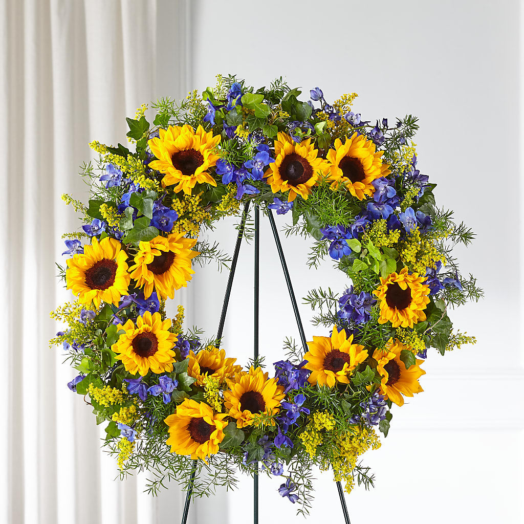Bright Rays Wreath – Flowers By Sue, Bullard TX