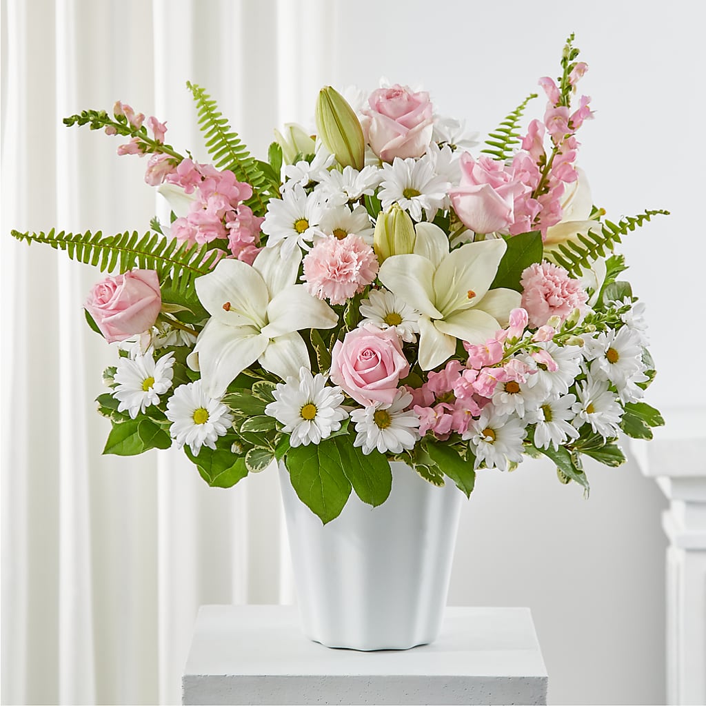 Soft Touch Tabletop Basket – Flowers By Sue, Bullard TX