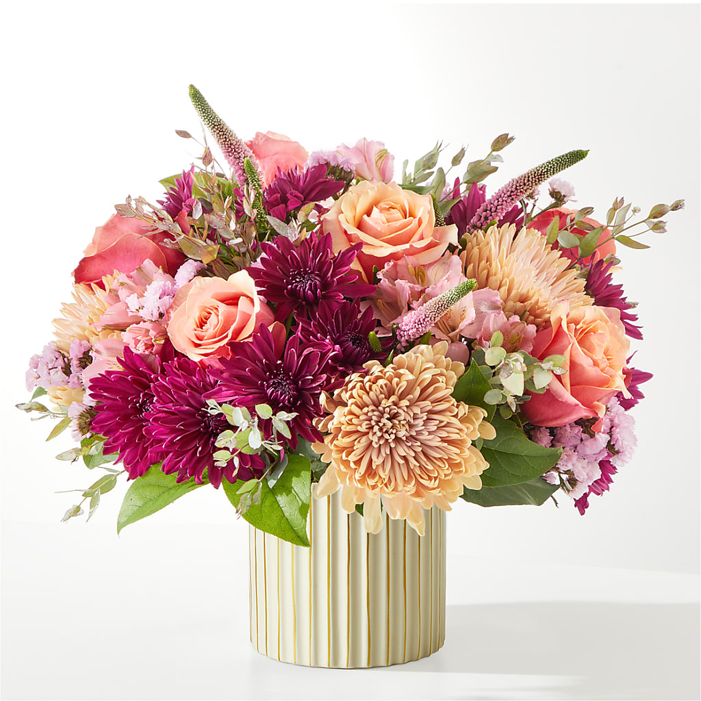 Berry Cobbler Bouquet with Ivory Vase – Flowers By Sue, Bullard TX