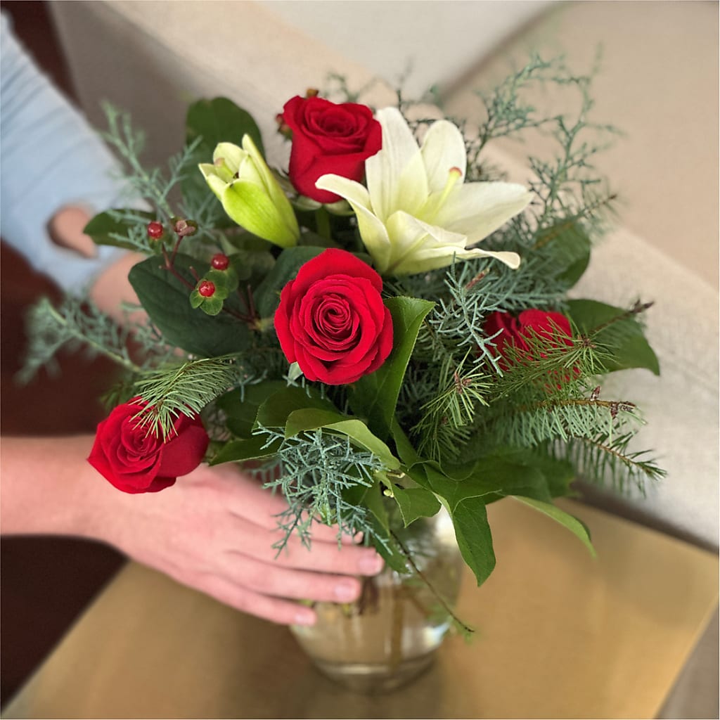 Glittering Lights Bouquet –  Flowers By Sue, Bullard TX