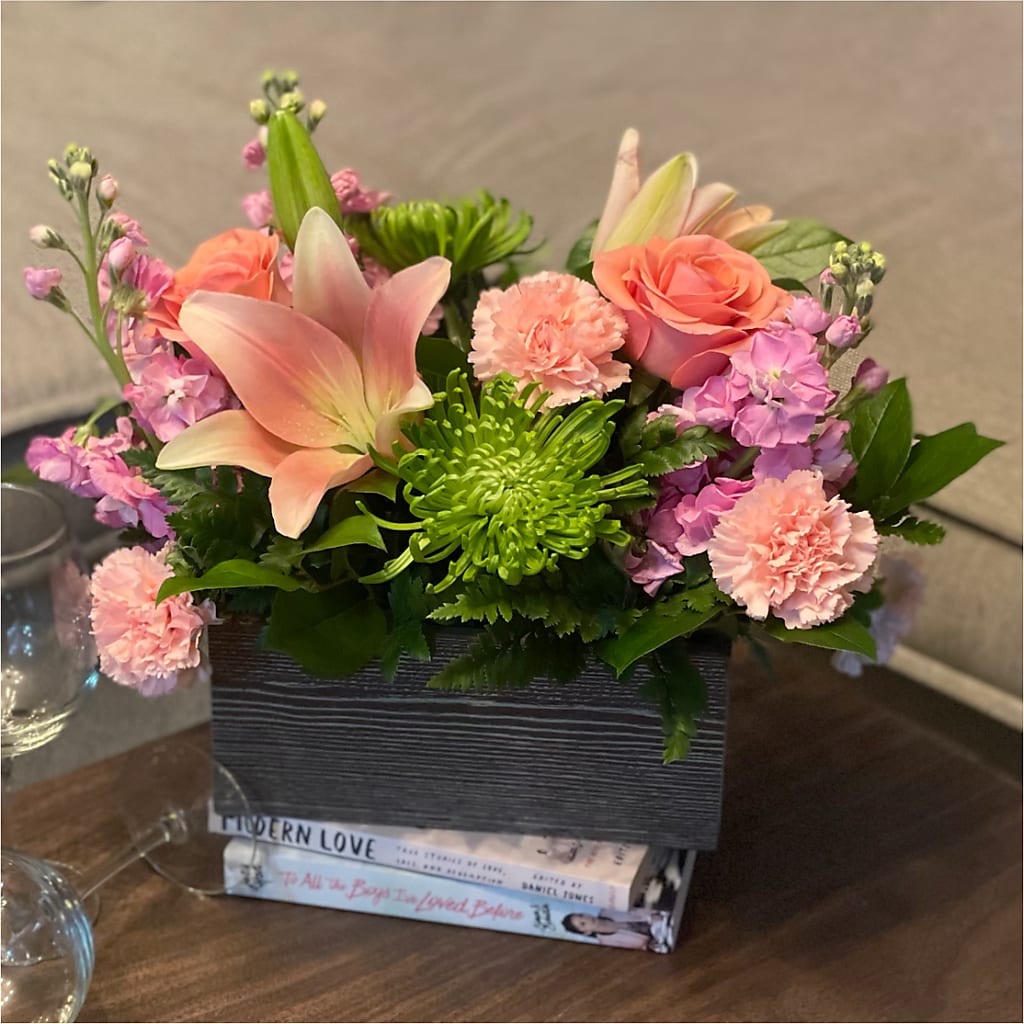 Beautiful Spirit Basket –  Flowers By Sue, Bullard TX