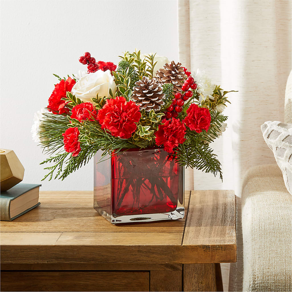 Christmas Market Bouquet –  Flowers By Sue, Bullard TX