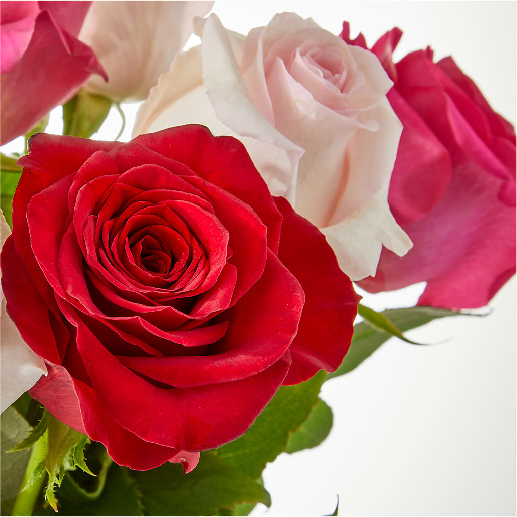Charming Rose Bouquet –  Flowers By Sue, Bullard TX