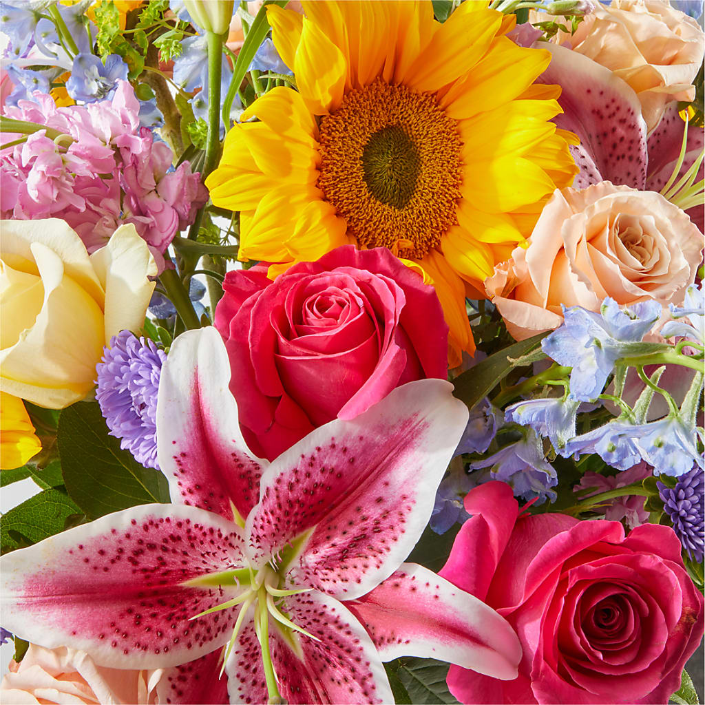 Dreamy Meadows Bouquet –  Flowers By Sue, Bullard TX