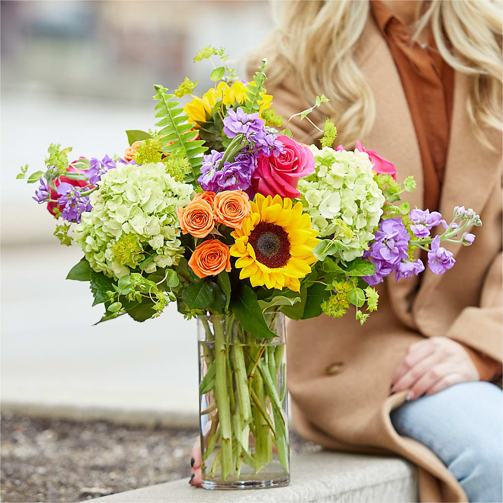 Vibrant Greetings Bouquet –  Flowers By Sue, Bullard TX