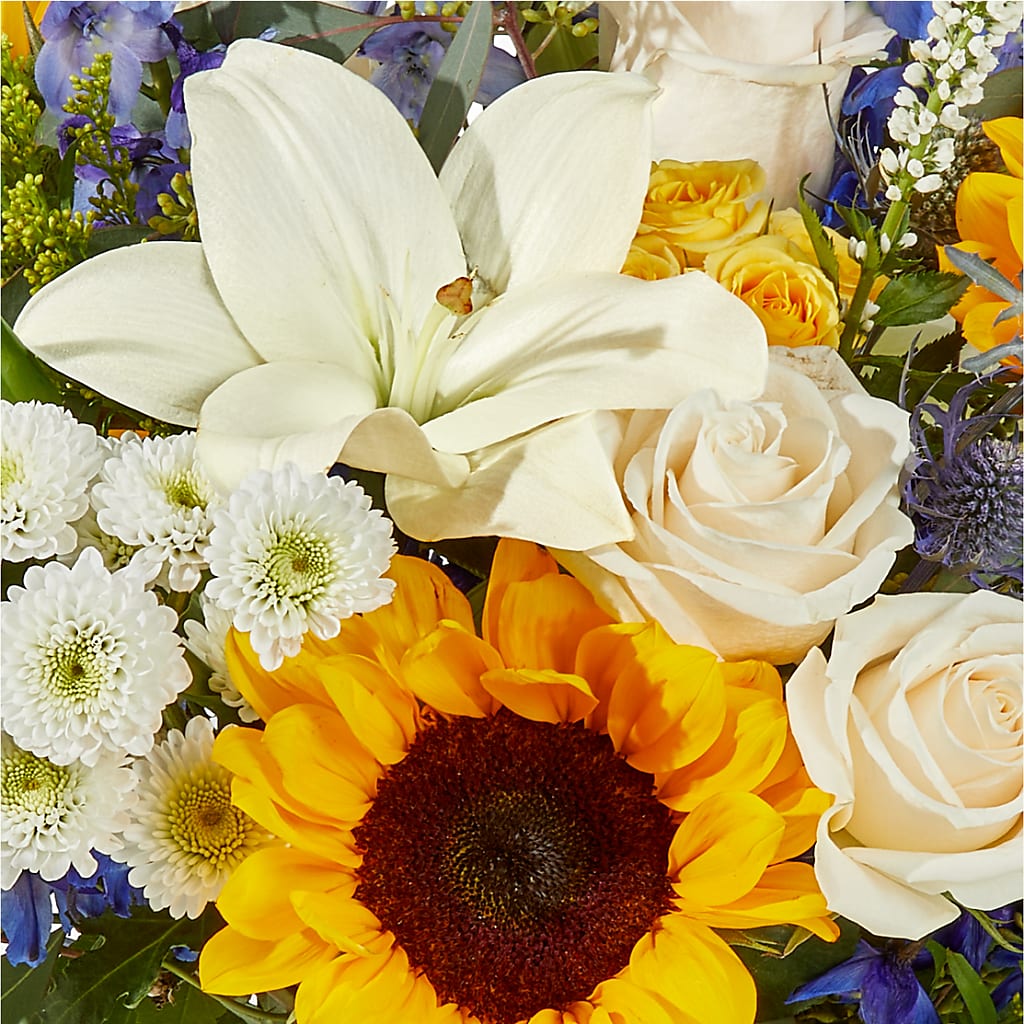 Wonderfully Sunny Bouquet –  Flowers By Sue, Bullard TX
