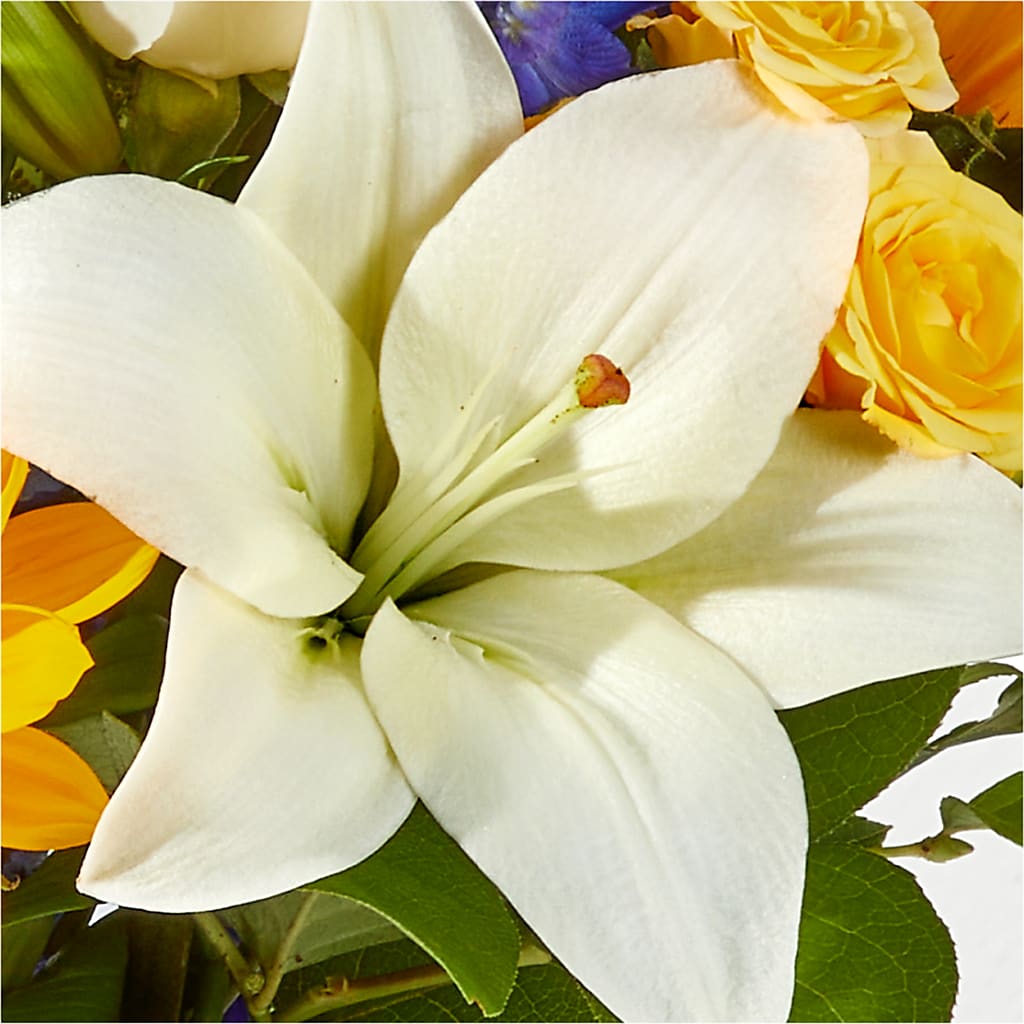 Wonderfully Sunny Bouquet –  Flowers By Sue, Bullard TX