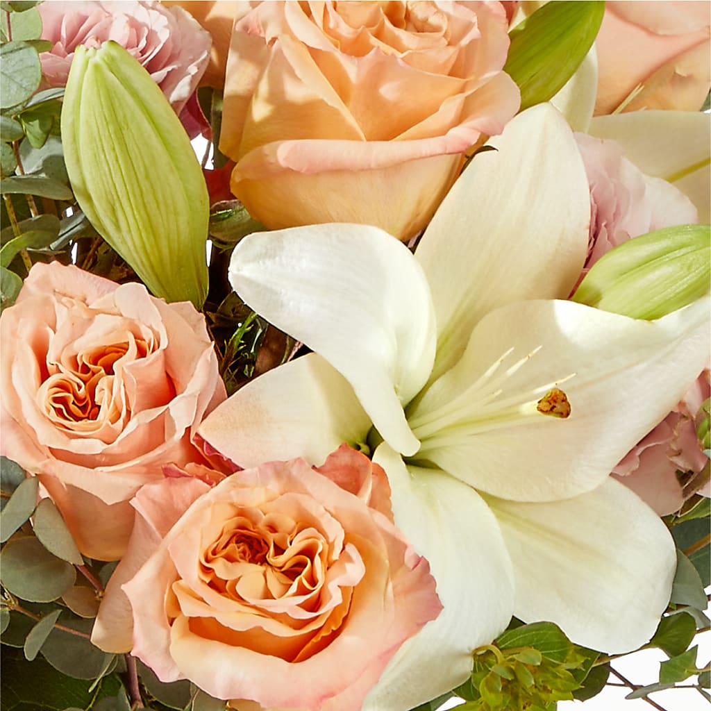 Grapefruit Splash Bouquet –  Flowers By Sue, Bullard TX
