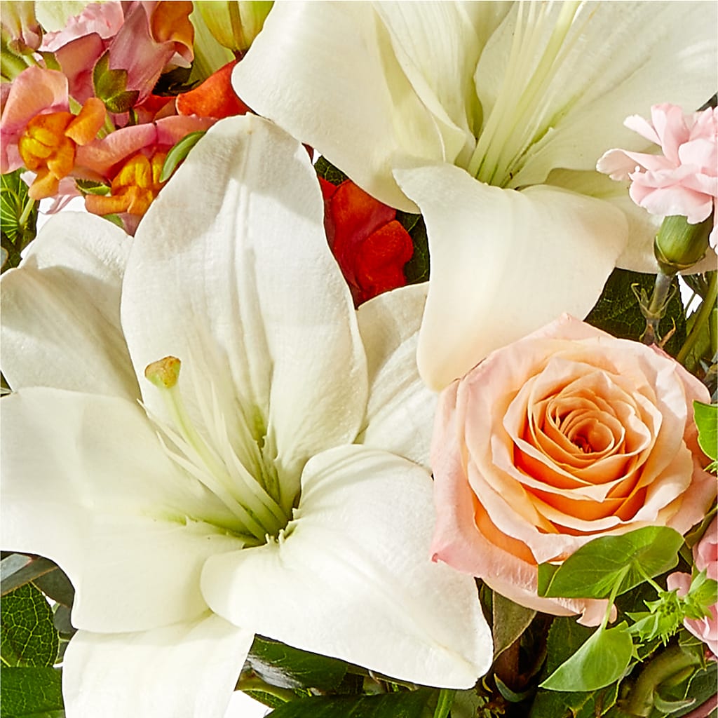 Grapefruit Splash Bouquet –  Flowers By Sue, Bullard TX