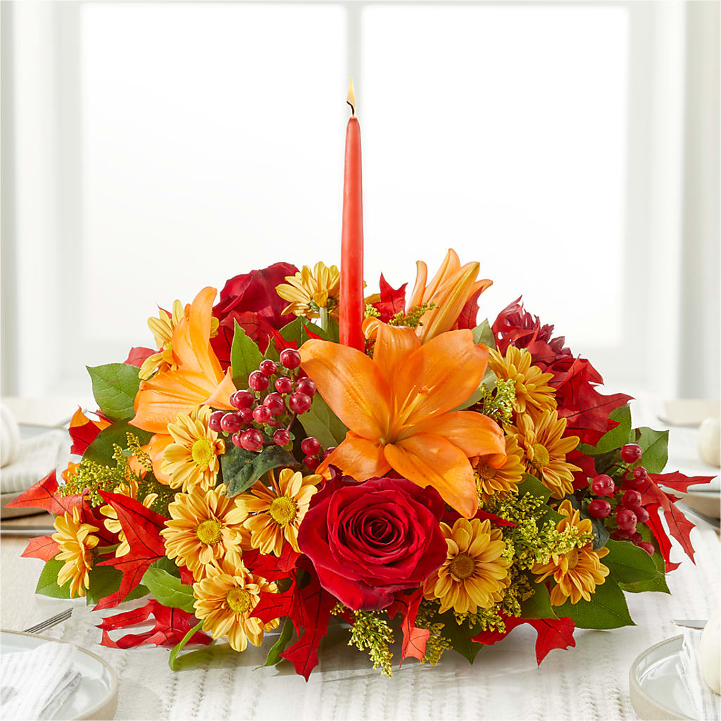 Autumn's Embrace Centerpiece –  Flowers By Sue, Bullard TX